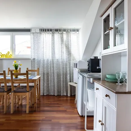 Urban Rooftop - Mitte +a/c Apartment *